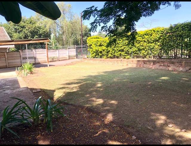 7 BEDROOM HOUSE FOR SALE IN SCOTTSVILLE